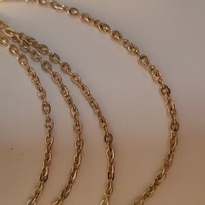 Necklece monet